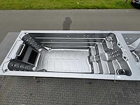 Infinitas 15 persoons dubbele cabine jacuzzi / zwemspa en buitenspa - afbeelding 29 van  34