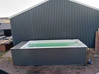 Infinitas 15 persoons jacuzzi en zwemspa - afbeelding 12 van  44