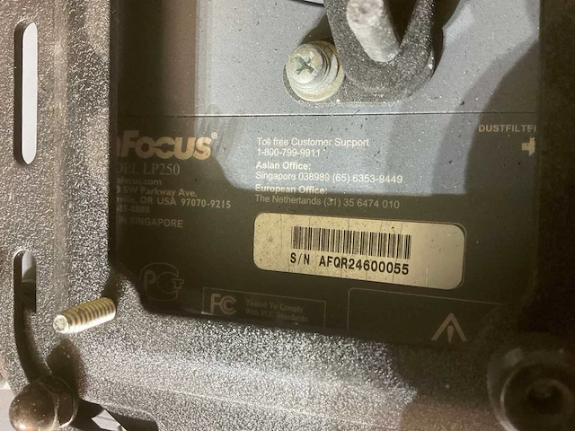 Infocus lp250 projector - afbeelding 6 van  6