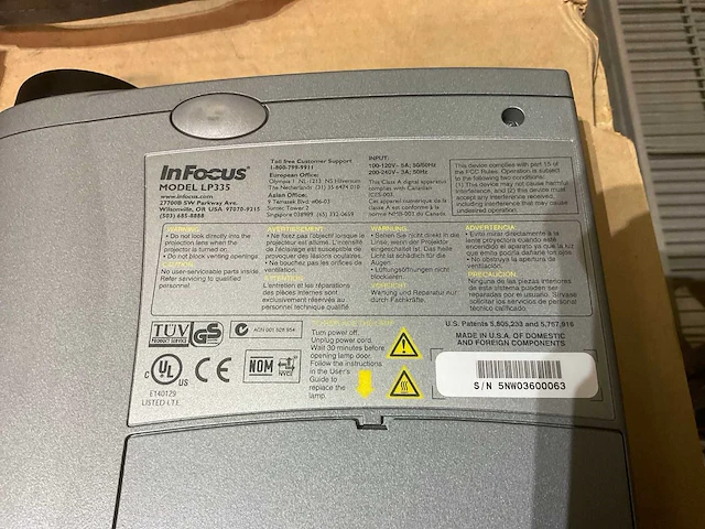 Infocus lp335 projector - afbeelding 3 van  6