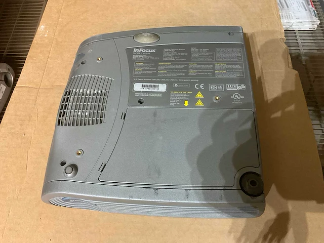 Infocus lp340 projector - afbeelding 5 van  6