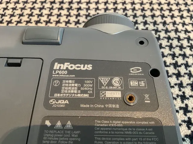 Infocus lp600 dlp projector - afbeelding 8 van  8