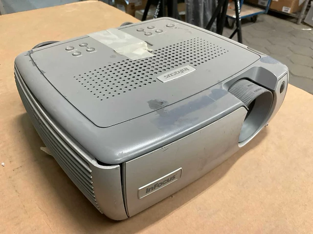 Infocus lp640 projector lcd - afbeelding 2 van  6