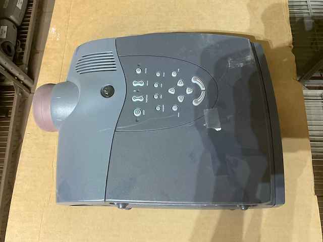 Infocus projector - afbeelding 4 van  6