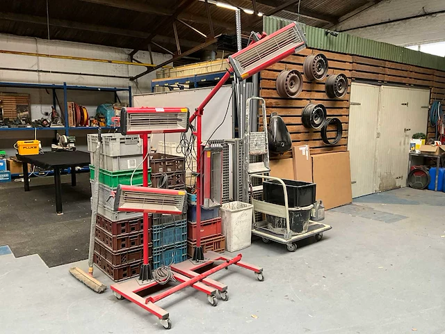 Infrarood droog lamp (2x) - afbeelding 1 van  7