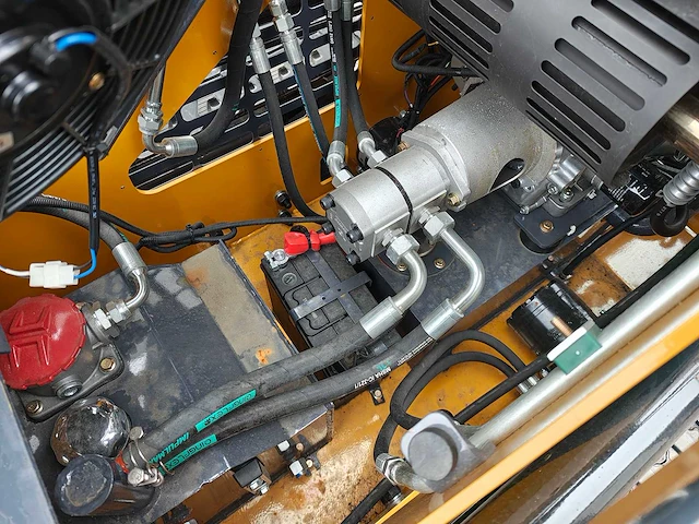 Infront - 2025 - yf380 - schranklader - afbeelding 13 van  27