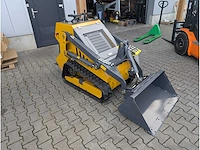 Infront - skidster - minishovel - schranklader - rupsbanden - afbeelding 1 van  2