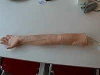 Infuus/injectie oefenarm - afbeelding 2 van  2
