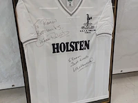 Ingelijst " tottenham hotspur " shirt u.e.f.a final 1983-84 - afbeelding 3 van  9