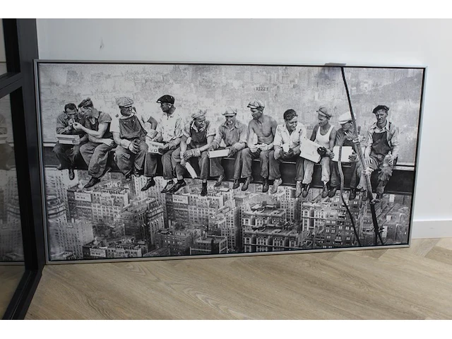 Ingelijste prent op doek. afmeting 122 x 63 cm. - afbeelding 2 van  2