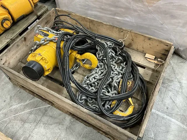 Ingersol rand pneumatische kettingtakel - afbeelding 1 van  7