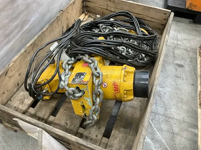 Ingersol rand pneumatische kettingtakel - afbeelding 3 van  7