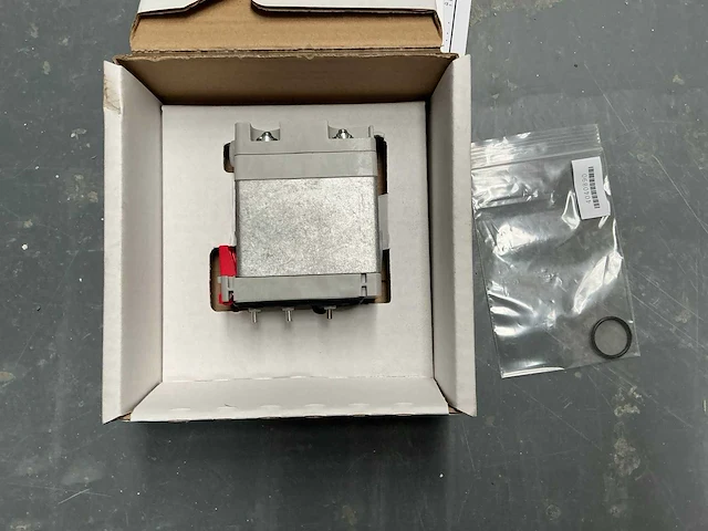 Ingersoll rand varia service unit (3x) - afbeelding 1 van  7