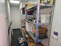 Inhoud complete bakkerij winkel opslagruimte - afbeelding 1 van  9