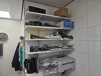 Inhoud complete kantoorruimte - afbeelding 1 van  6