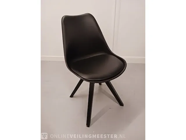 Inhoud directie kamer - afbeelding 17 van  33