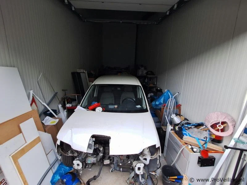 Faillissementsveiling inhoud van gehele unit te harlingen