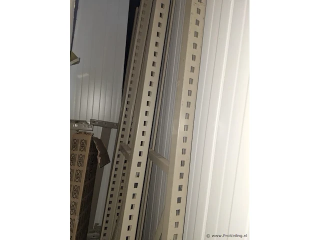 Inhoud gehele unit o.a. vw caddy bestelbus - afbeelding 13 van  81