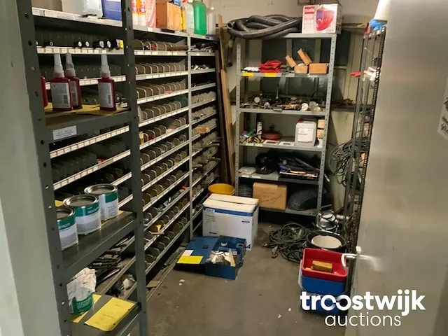 Inhoud gereedschap magazijn - afbeelding 1 van  1