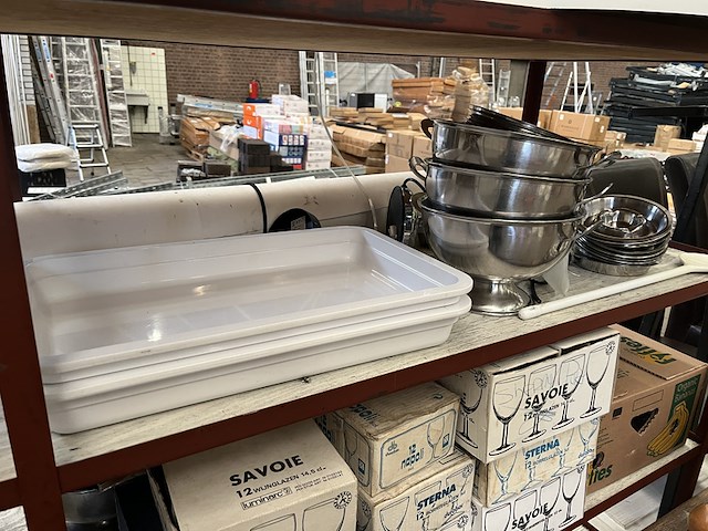 Inhoud horeca magazijn - afbeelding 12 van  15