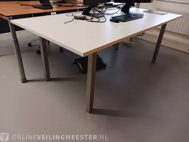 Inhoud kantoor ruimte - afbeelding 2 van  24