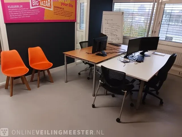 Inhoud kantoor ruimte - afbeelding 1 van  24