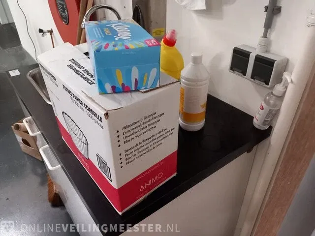 Inhoud keuken blok - afbeelding 1 van  4