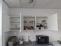 Inhoud keuken o.a. smart oven samsung - afbeelding 16 van  17