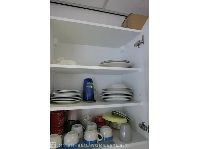 Inhoud keuken ruimte - afbeelding 4 van  13
