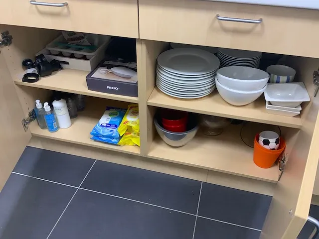 Inhoud keuken - afbeelding 10 van  14