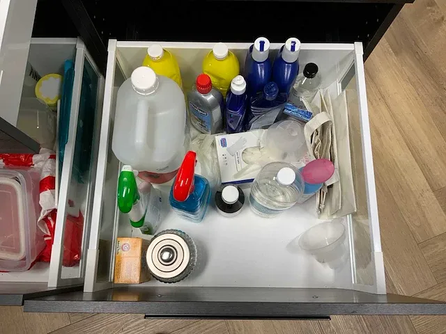 Inhoud keuken - afbeelding 8 van  34