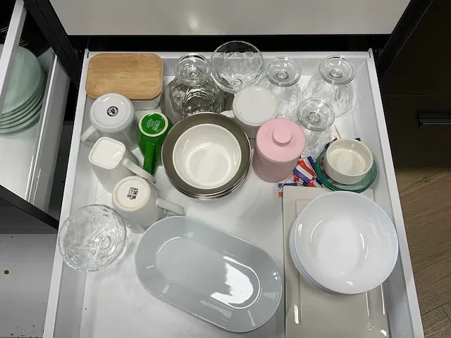 Inhoud keuken - afbeelding 9 van  34