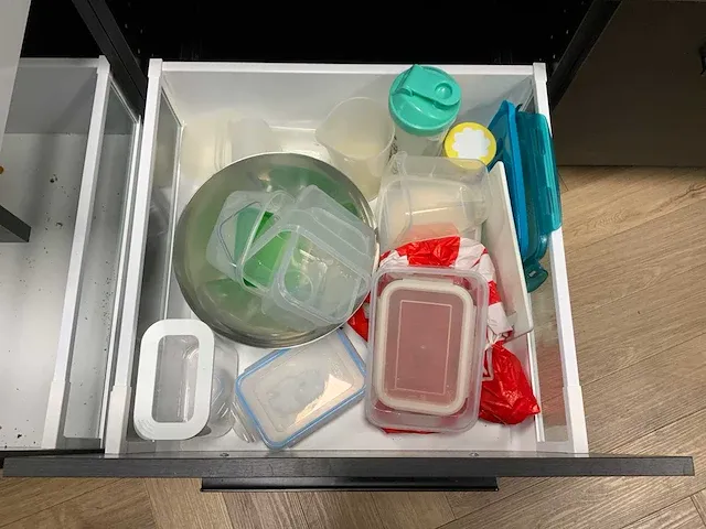 Inhoud keuken - afbeelding 11 van  34