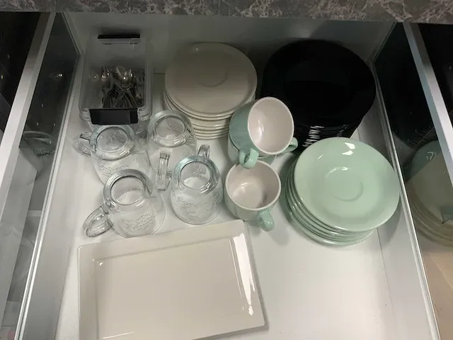 Inhoud keuken - afbeelding 13 van  34