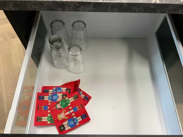 Inhoud keuken - afbeelding 16 van  34