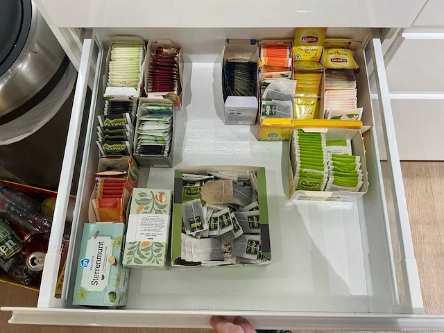 Inhoud keuken - afbeelding 28 van  43