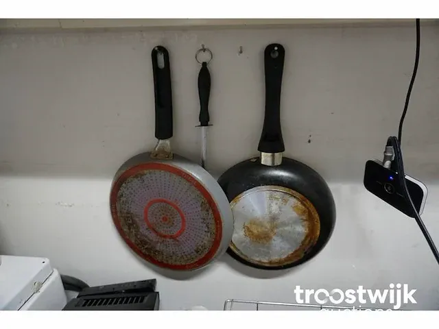 Inhoud keuken - afbeelding 4 van  10