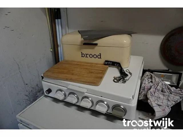 Inhoud keuken - afbeelding 8 van  10