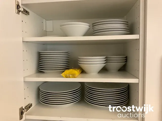 Inhoud keuken - afbeelding 10 van  11