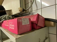 Inhoud magazijnruimte - afbeelding 15 van  22