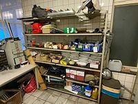 Inhoud magazijnruimte - afbeelding 16 van  22