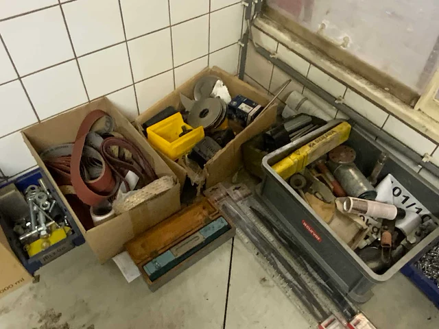 Inhoud magazijnruimte - afbeelding 19 van  22