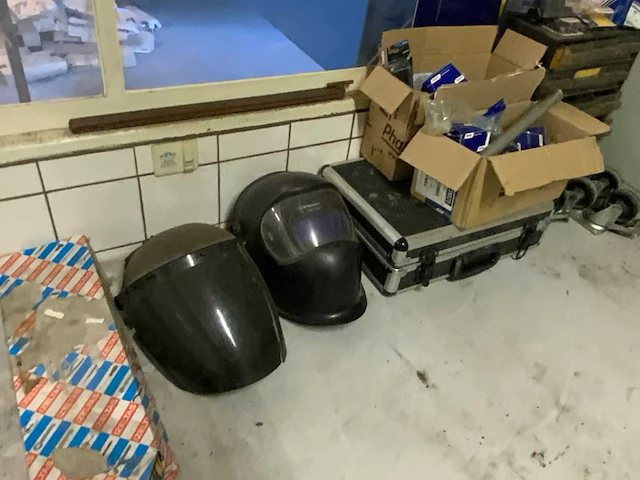 Inhoud magazijnruimte - afbeelding 20 van  22