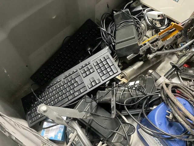 Inhoud palletbox - afbeelding 5 van  13