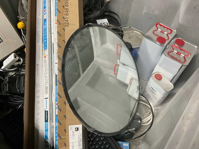 Inhoud palletbox - afbeelding 13 van  13