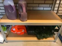 Inhoud praktijkkamer en magazijn - afbeelding 5 van  22