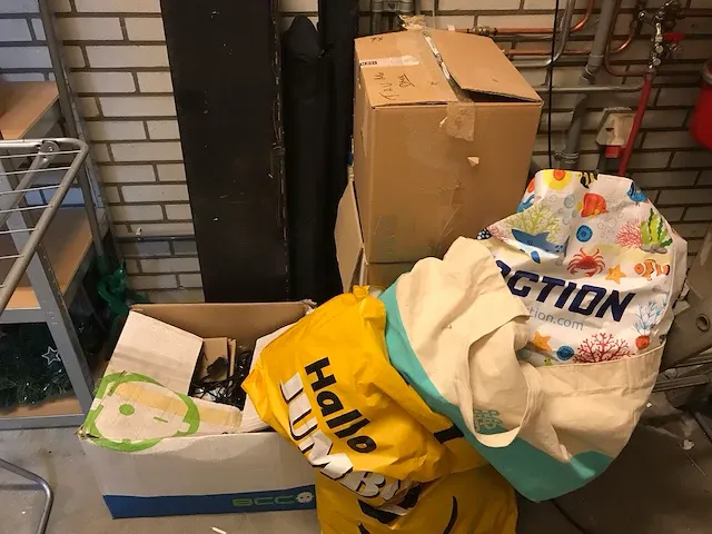 Inhoud praktijkkamer en magazijn - afbeelding 22 van  22