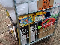 Inhoud rolcontainer ex container - afbeelding 3 van  9