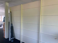 Inhoud ruimte 2e etage (magazijnruimte) - afbeelding 27 van  82