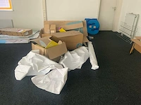 Inhoud ruimte 2e etage (magazijnruimte) - afbeelding 33 van  82